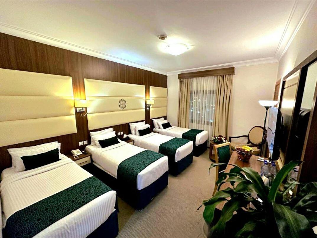 One Inn Hotel Medína Exteriér fotografie