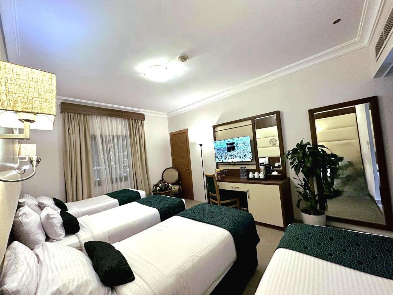 One Inn Hotel Medína Exteriér fotografie